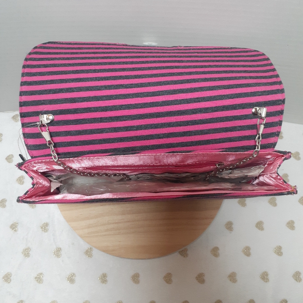 *NWT* Womens Striped Purse - Picture 7 of 8